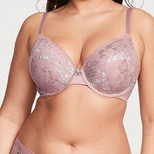 Victorias Secret Lace Push-up Perfect Shape Bra

36 C